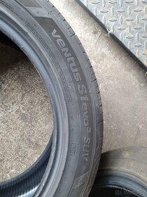 285/45 R21 113Y Hankook Ventus S1 Evo 3 2ks 3mm - 4
