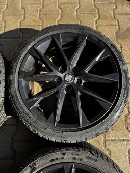 ALU KOLA SEAT R18 5x112 + LETNÍ PNEU 225/40 R18 BRIDGESTONE - 4