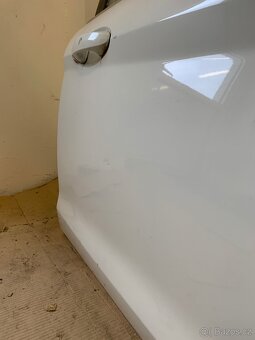 Ford Fiesta 2011, PP dveře - 4