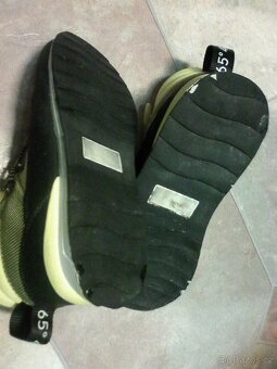 Dámské zateplené kotníkové boty, vel. 36, zn Reserved - 4