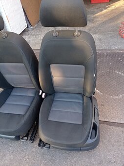 Škoda Octavia 2 sedadla pěkná s airbagy - 4
