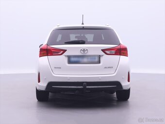 Toyota Auris 2,0 D-4D CZ Sports 1.Maj Tažné (2014) - 4