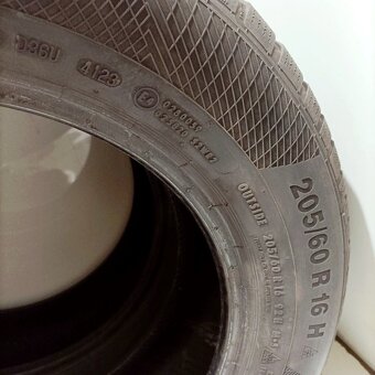 16" PNEU – 205/60/R16 – ZIMNÍ - CONTINENTAL - 100% a 80% vz - 4