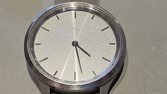 Chytré hodinky Garmin Vivomove3 Sport stříbrné - 4