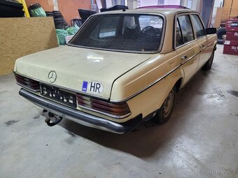 Mercedes-Benz 200d w123 - 4