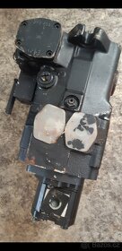 Hydraulické pístové čerpadlo REXROTH - 4