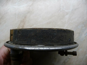 ČZ 125 C- brzdový štít kola - 4