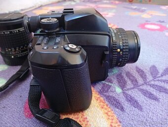 Pentax 645N + objektív - 4