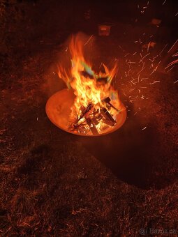 Litinový gril - ohniště - 4