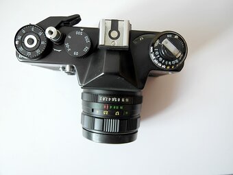 ZENIT ET - 4