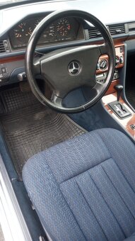 W124 300 E 4 matic 132 KW, automat - 4