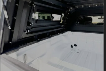 Jeep Gladiator hardtop - 4