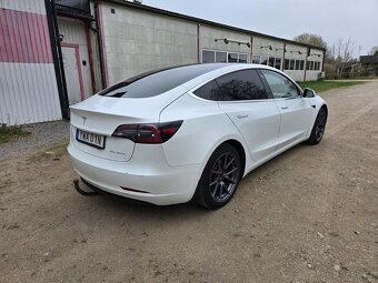 Tesla Model 3 Long Range - 4