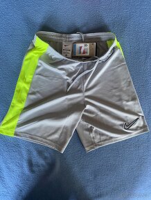 Trenky Nike - 4