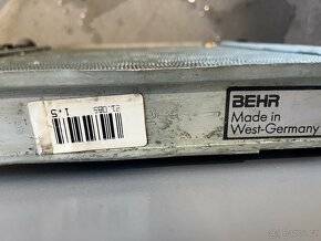 E30 chladič m10 - 4