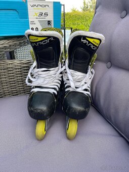 Brusle kolečkové Bauer Vapor X3.5 RH SR vel.8(EU43) - 4