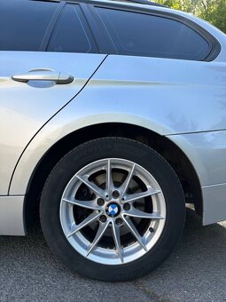 E91 2008 BMW - 4