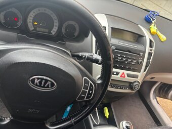 Prodám Kia ceed combi - 4