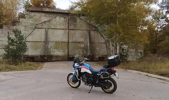 HONDA CRF 1000L Afrika Twin manuál - 4