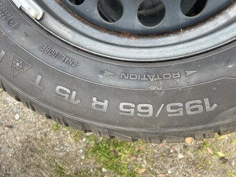 Zimní pneu 195/65 R15 - 4