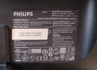 Monitor 27" Fujitsu + Philips 19" - 4