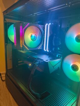 Herní pc - RX 6800 XT, Ryzen 7 5700X, 2TB NVMe SSD, 32GB RAM - 4