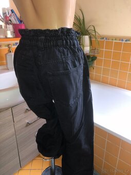 dziny# cernerifle# sirokenohavice# Pull&Bear # EUR L - 4