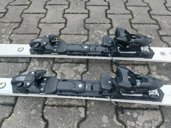 Slalomové lyže HEAD E SL + FreeFlex - 156cm - FIS - 4