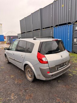 RENAULT MEGANE SCENIC, 2004, 2.0 Benzín, 98KW 7míst - 4