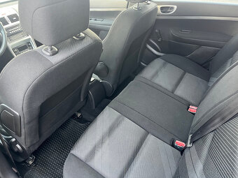 Peugeot 307 2,0i - 4