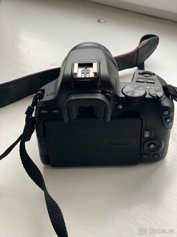 Fotoaparát Canon-digitalni EOS 250 D - 4