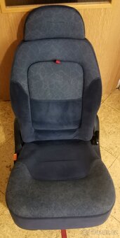 Sedačka s dětskou integrovanou sedačkou s límcem VW Sharan - 4