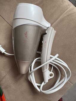 Fén na vlasy Eta - 4