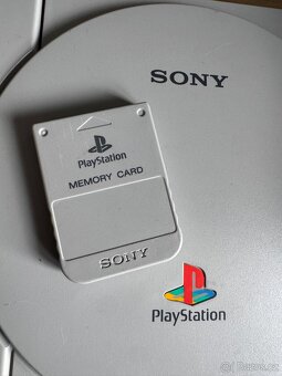 Sony PlayStation 1 SCPH-7502 (PAL) - 4