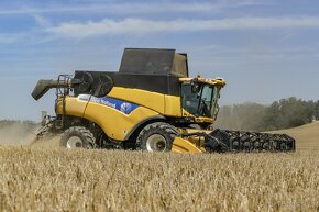 New holland cr9090 - 4