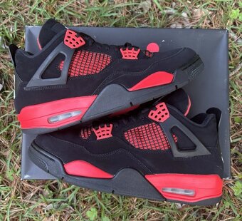 Jordan Air 4 - 4