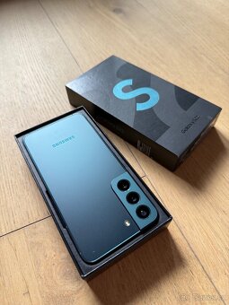 Samsung Galaxy S22 128GB zelený - 4