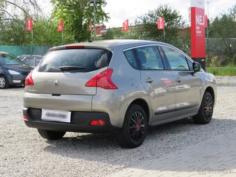 Peugeot 3008 1.6i , 88 kW benzín, 2010 - 4