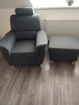 Rozkládací sedací souprava s křeslem a taburetem - 4