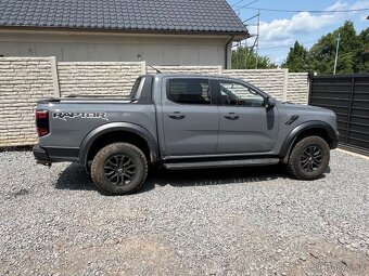 Ford Raptor 2023/7 3.0 benzín - 4