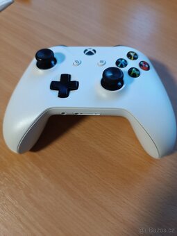 Ovladač Xbox one - 4
