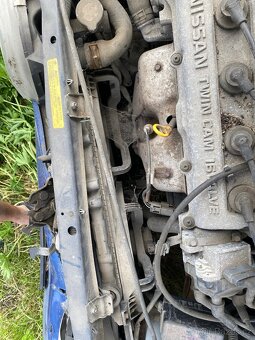 Nissan Primera P11 1.6 16V (GA16DE) – bourané, pojízdné - 4
