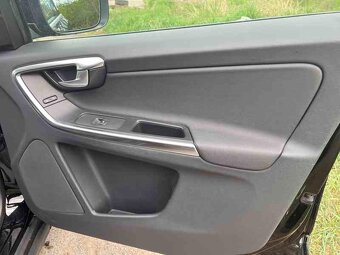 Volvo XC60 - 4
