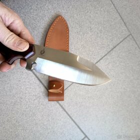 Prodám lovecký outdoorový nůž včetně pouzdra - 4