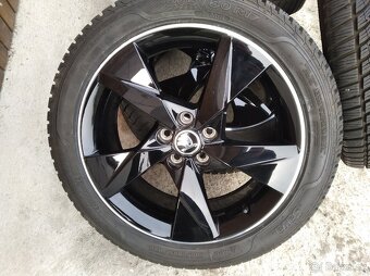 Prodám zimní sadu alu kol 17" na Škoda Scala - 4