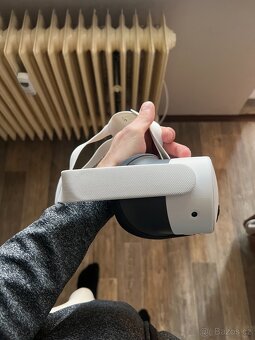 Meta Quest 3S 128GB – jako nové + originální balení a příslu - 4