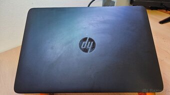 NOTEBOOK \\ HP \\ WINDOWS 11PRO \\ INTEL I5 \\ 8GB R - 4