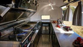 Pojízdná prodejna nástavba gastro food truck - 4