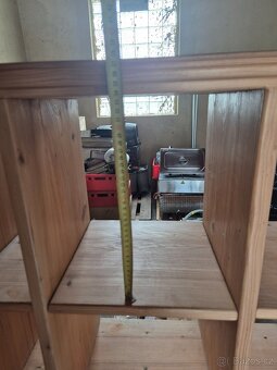 Knihovna / regál - 4