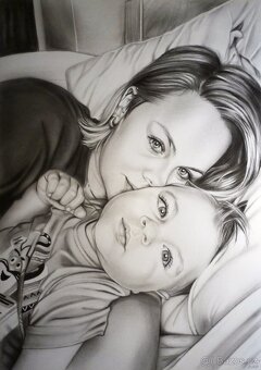 KRESBA PORTRÉTŮ PODLE FOTOGRAFIE - 4